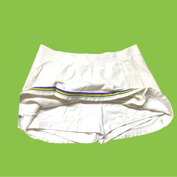 ✨GIRLS WHITE TENNIS SKIRT✨ - Picture 4 of 5